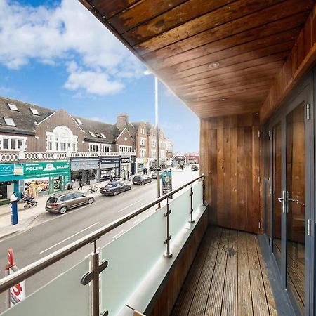Pleasing 2Bed Flat 10Min To Wimbledon Tennis Court 런던 외부 사진